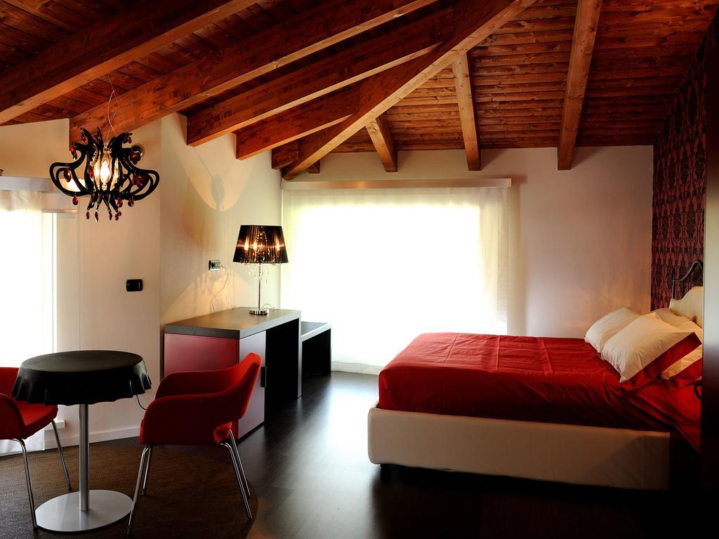 Foresteria Del Castello Torre Canavese Exterior photo